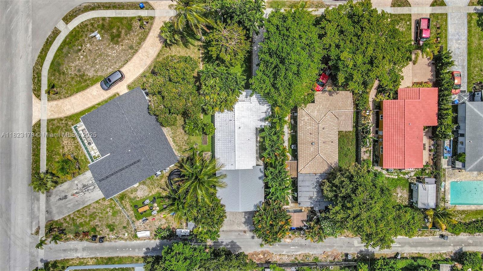 1991 NE 178th St, North Miami Beach, Florida image 50