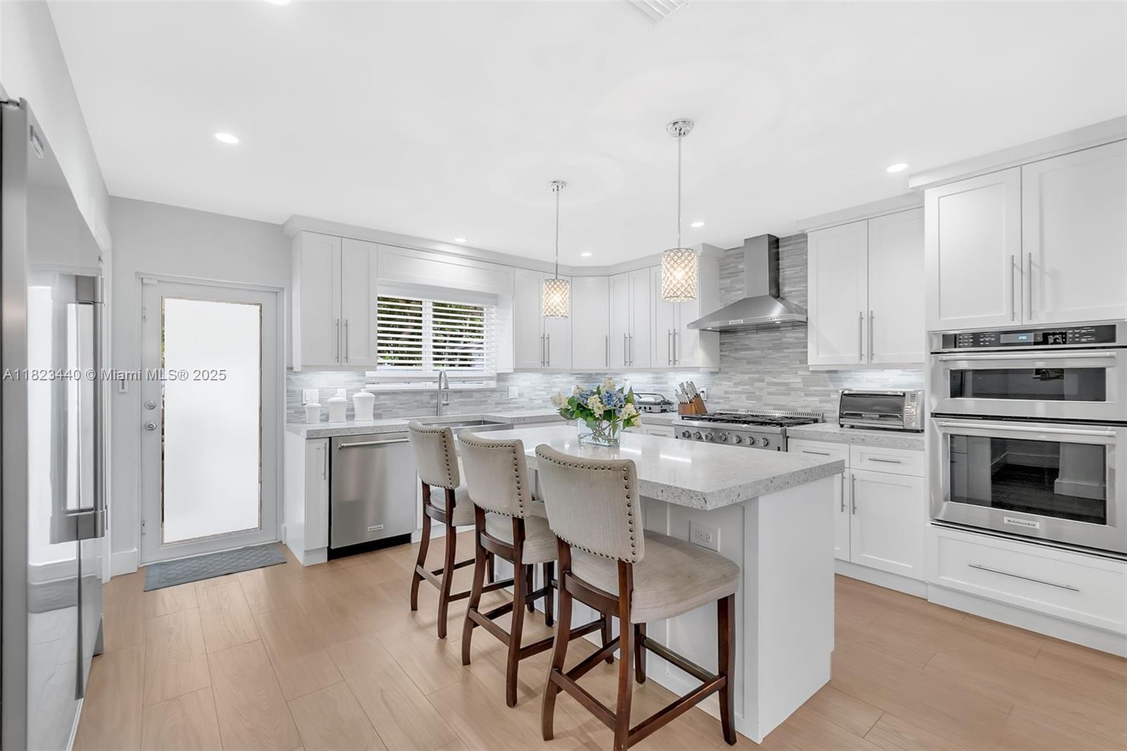 6919 Willow Ln, Miami Lakes, Florida image 11