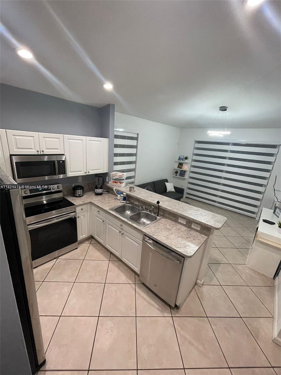 18861 SW 28th Ct, Miramar, Florida image 5