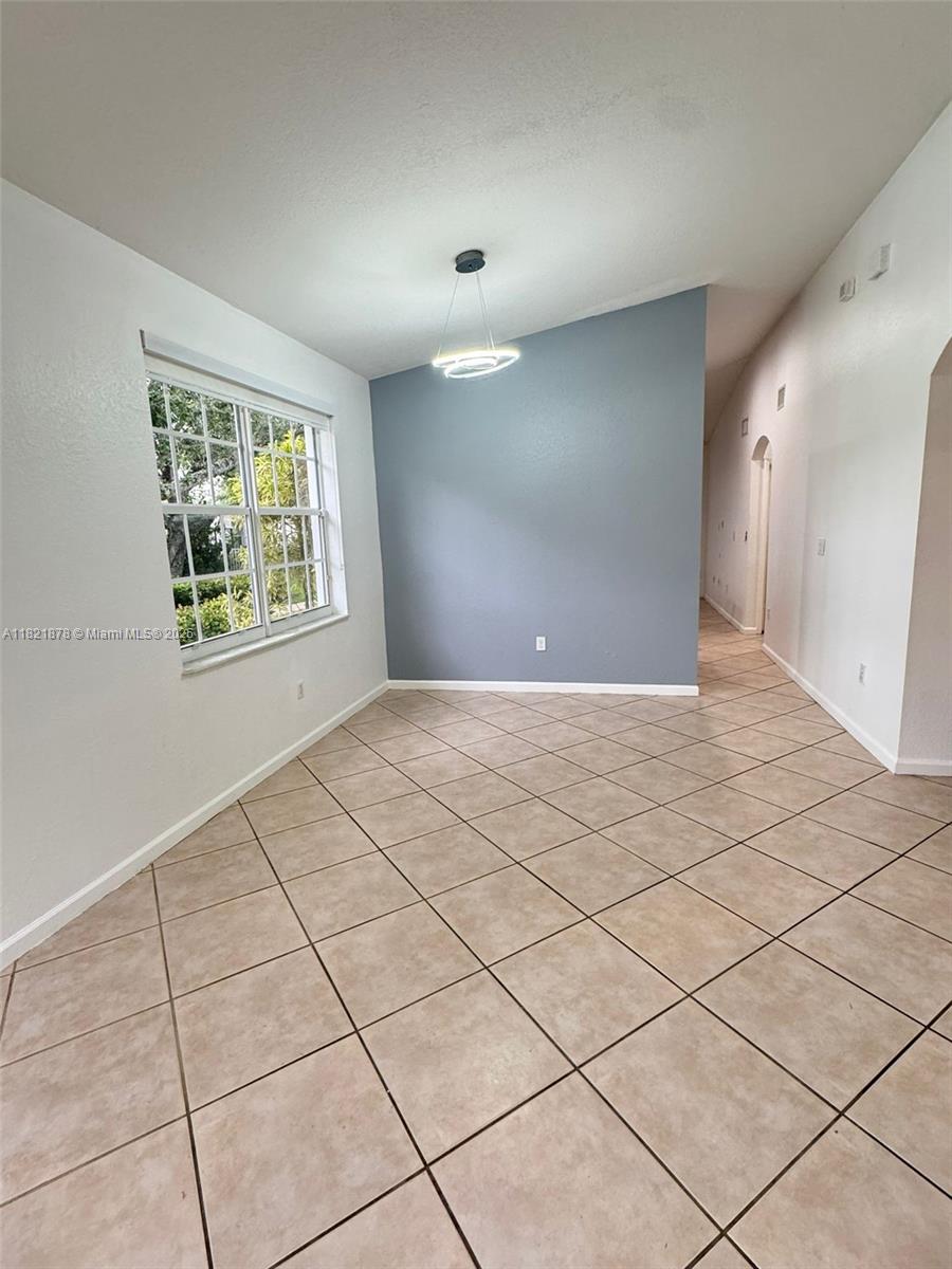 18861 SW 28th Ct, Miramar, Florida image 7