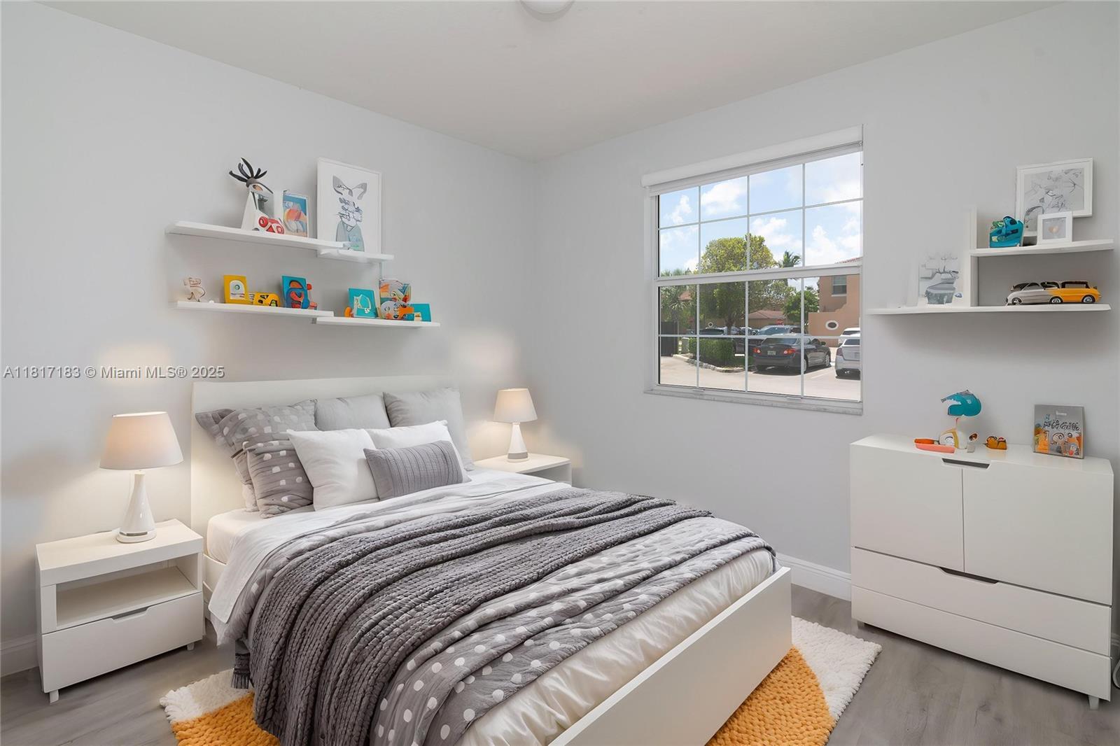 Property photo # 4