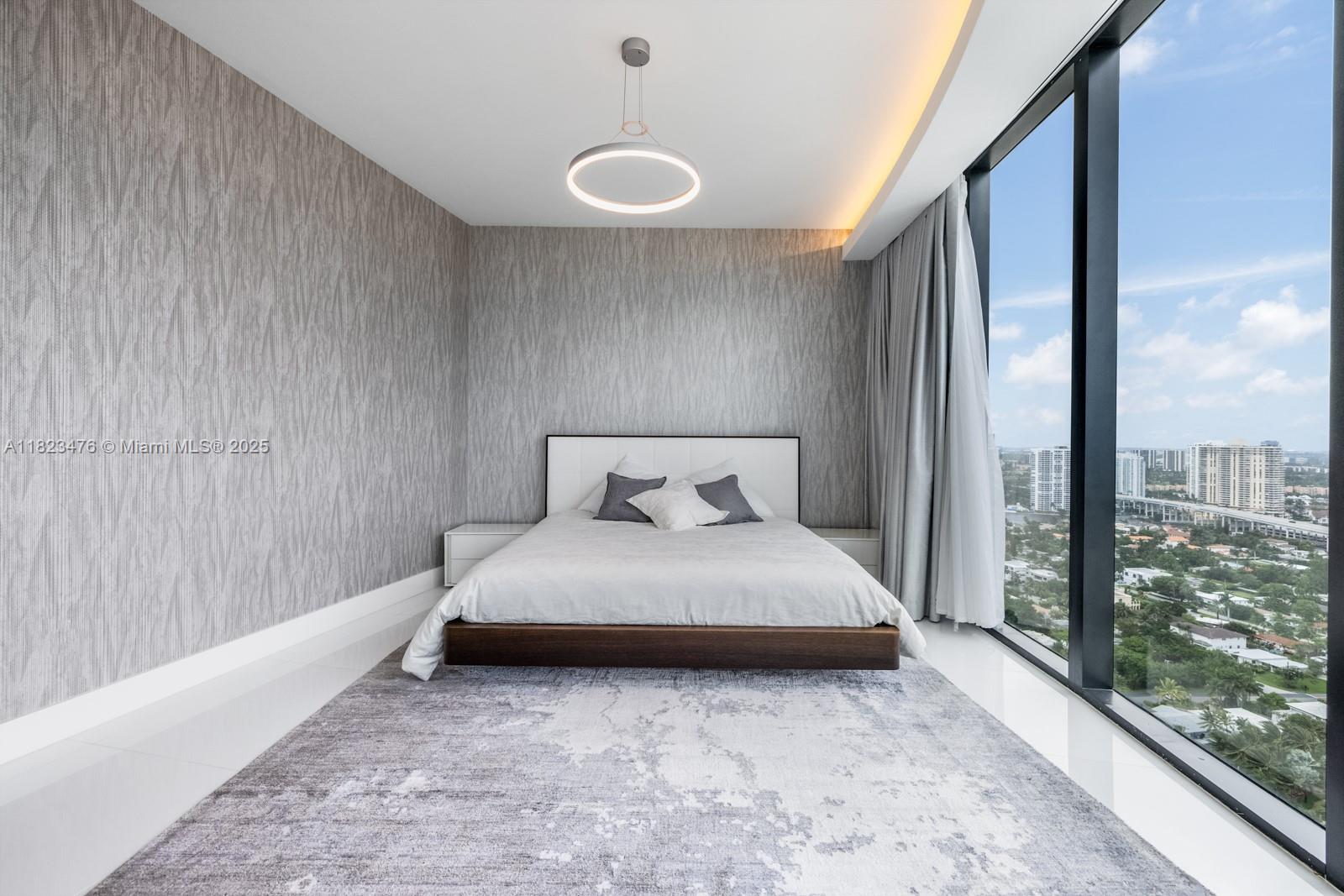 18555 Collins Ave #2805, Sunny Isles Beach, Florida image 8