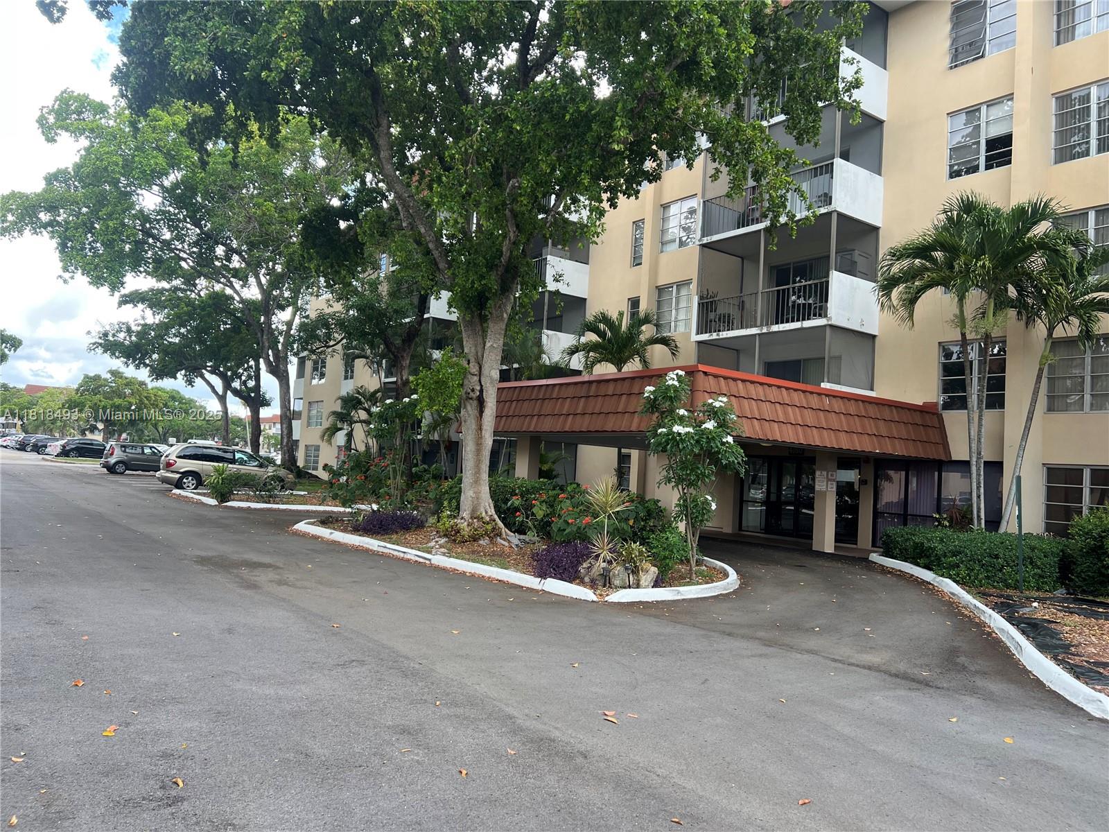 4160 Inverrary Dr #306, Lauderhill, Florida image 18