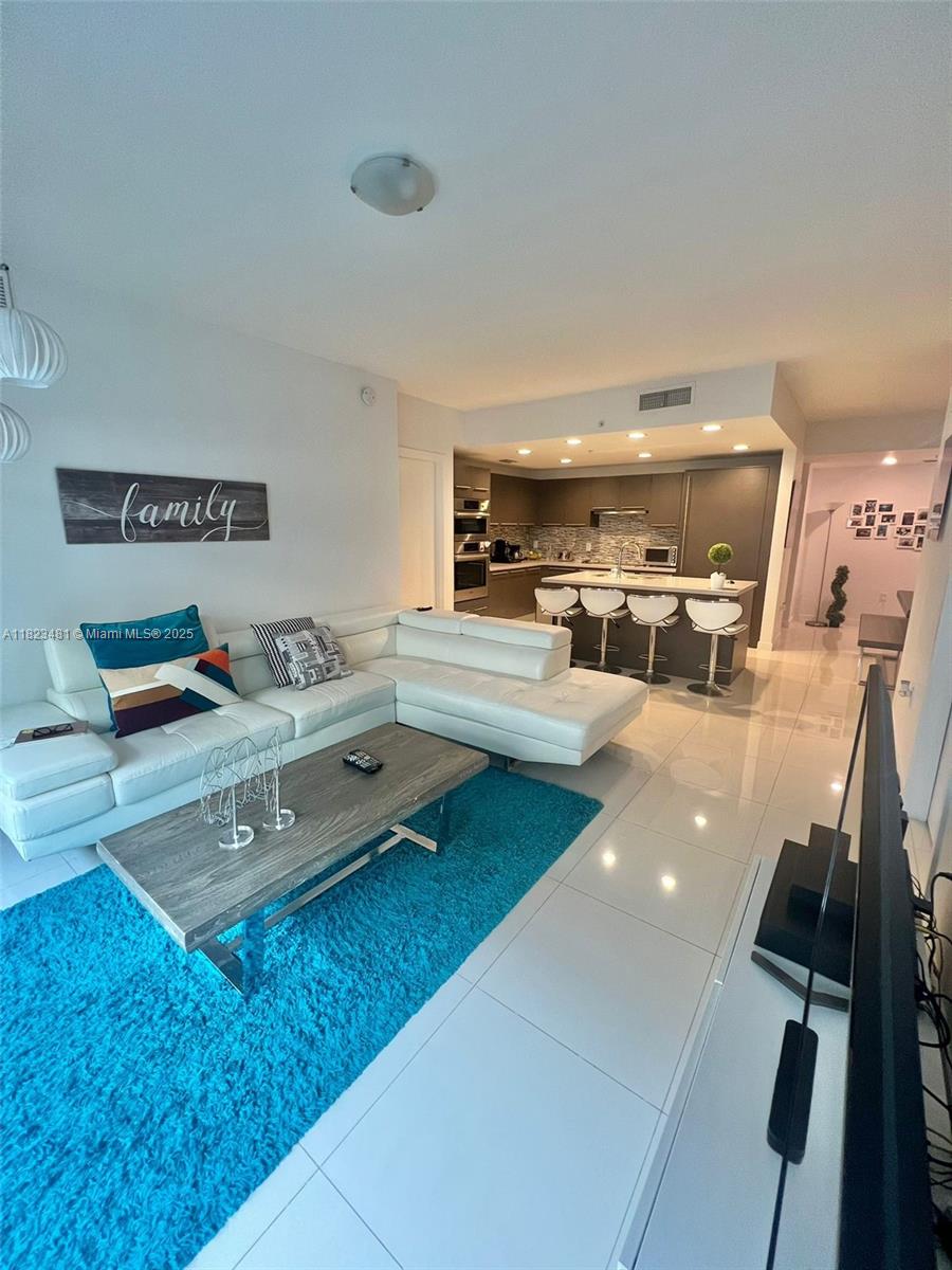 7661 107th Ave Unit 207, Doral, Florida 33178