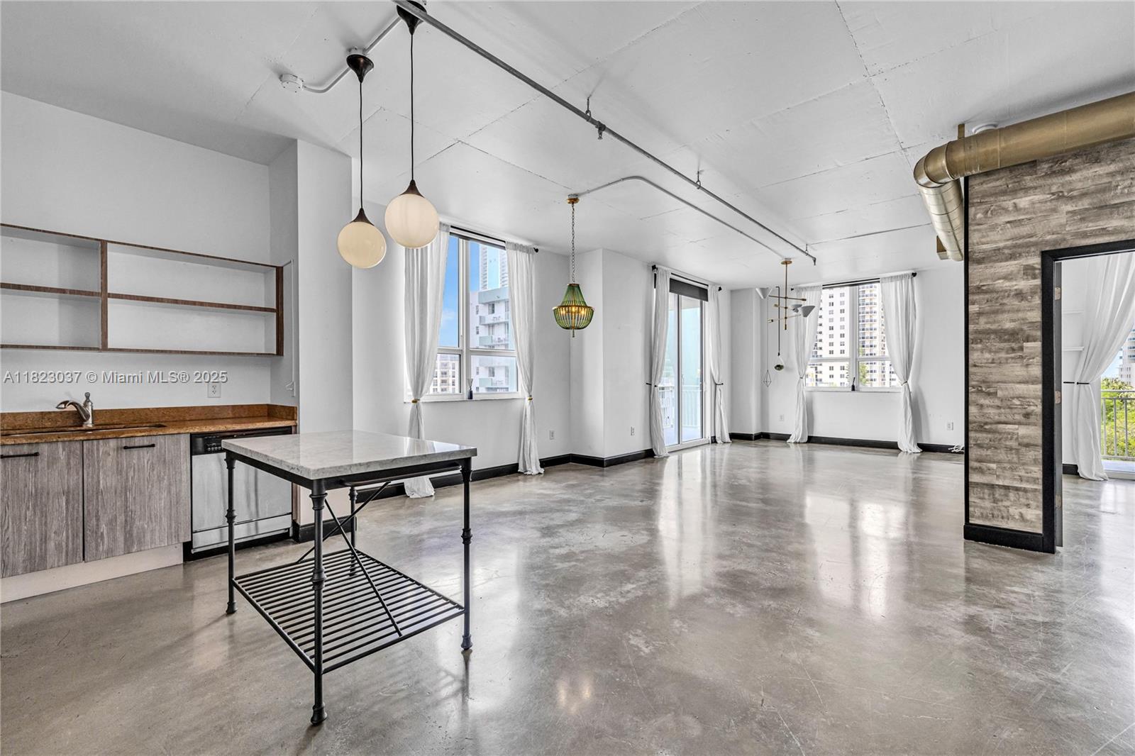 Property photo # 8