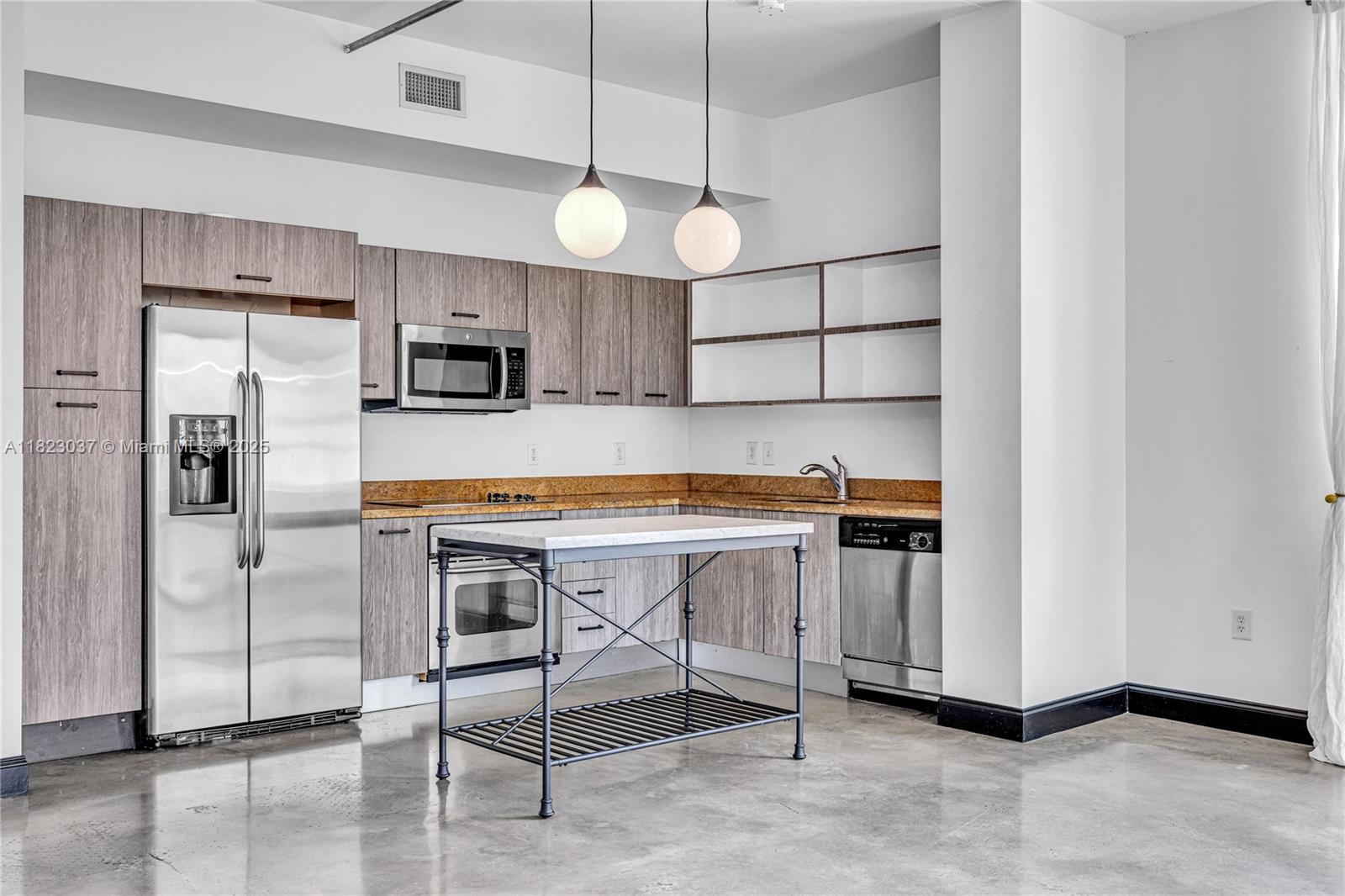 Property photo # 7