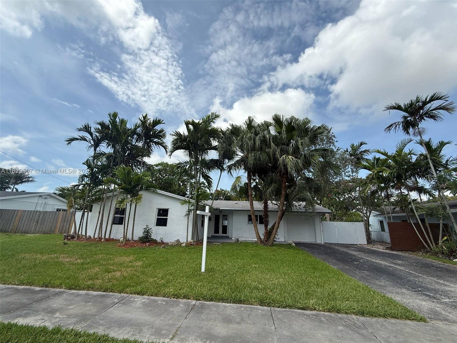Property photo # 8