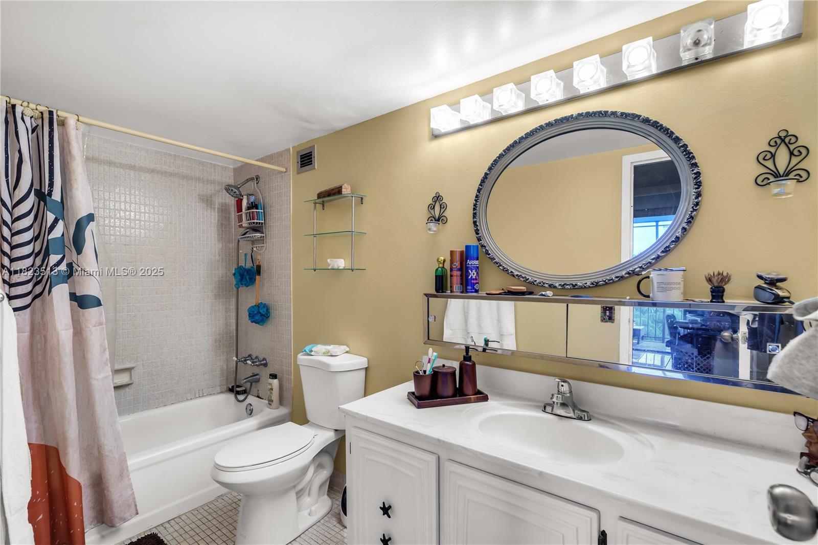 Property photo # 9