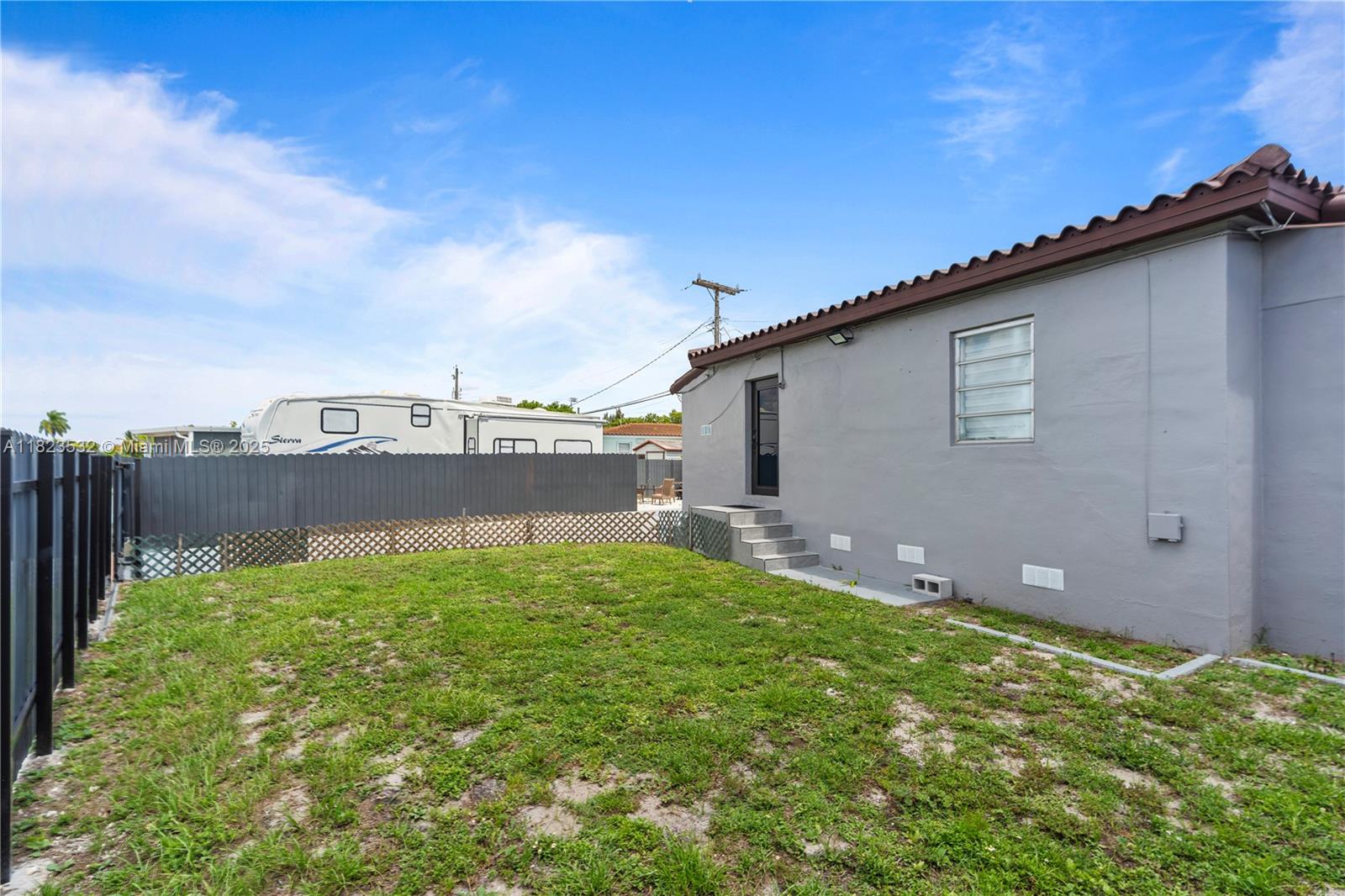 6474 Palm Ave, Hialeah, Florida image 15