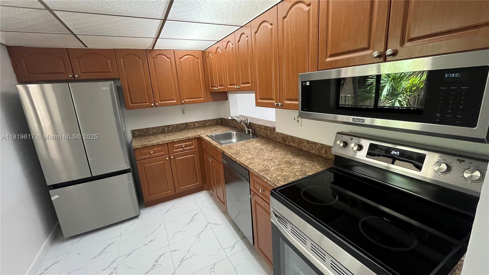 Property photo # 8