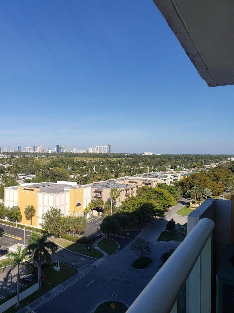 13499 Biscayne Blvd #1005, North Miami, Florida image 2