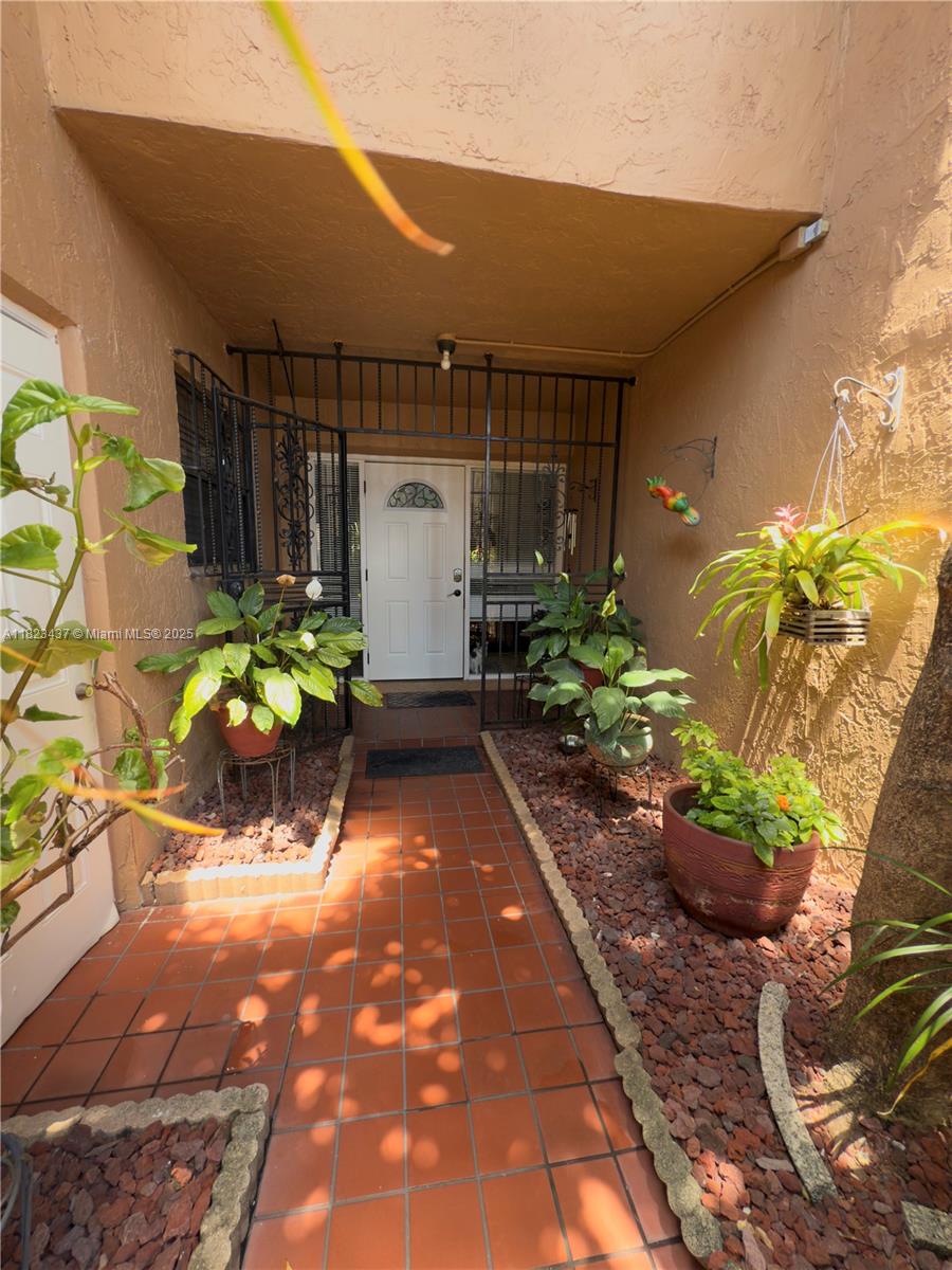 1651 SW 120th Ave, Pembroke Pines, Florida image 4