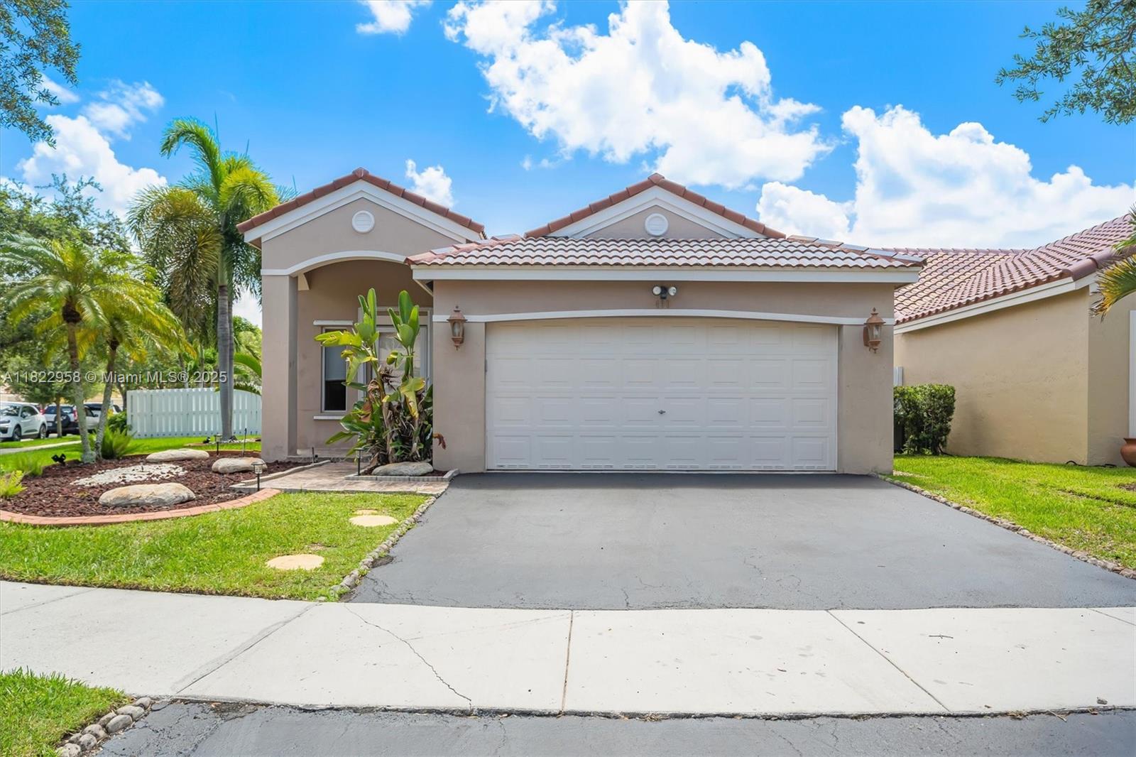 490 Talavera Rd, Weston, Florida image 1