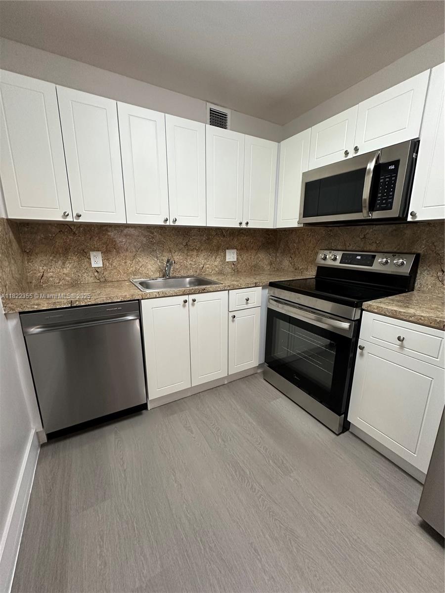 Property photo # 0