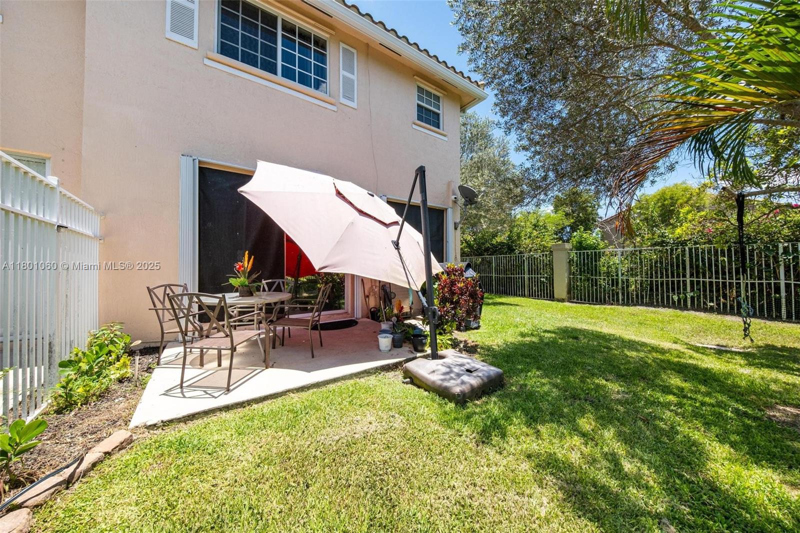 3869 NW 92nd Ave, Sunrise, Florida image 16