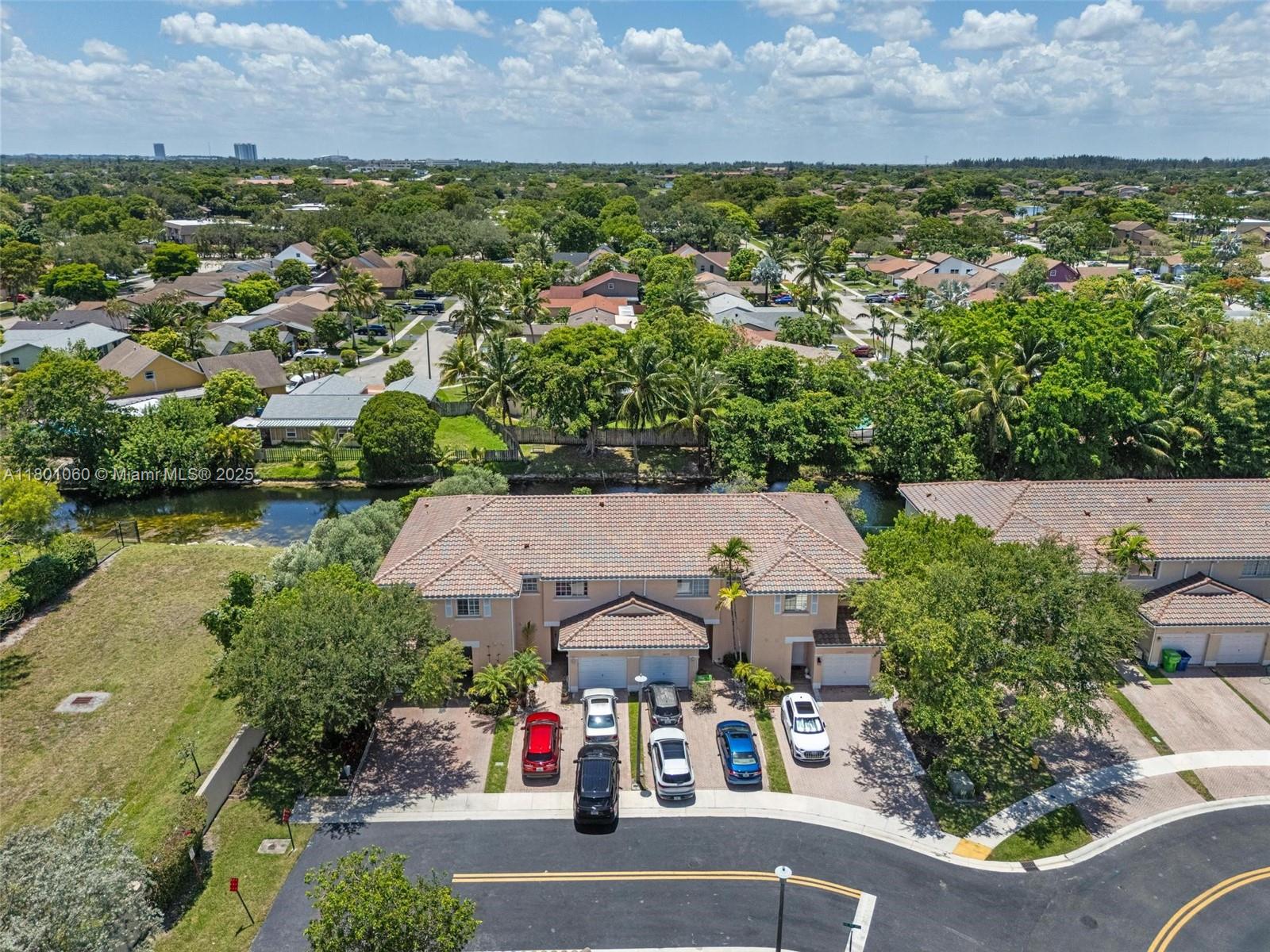 3869 NW 92nd Ave, Sunrise, Florida image 32