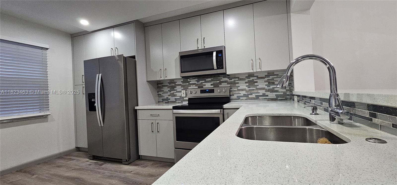 100 SW 130th Ter #309C, Pembroke Pines, Florida image 2