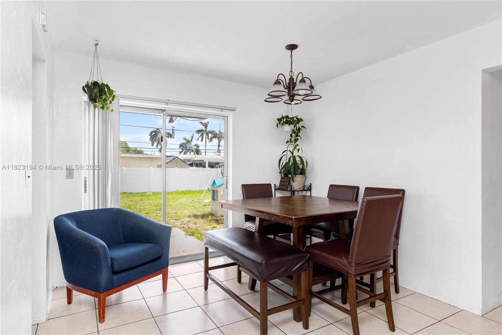 8851 NW 12th St, Pembroke Pines, Florida image 3