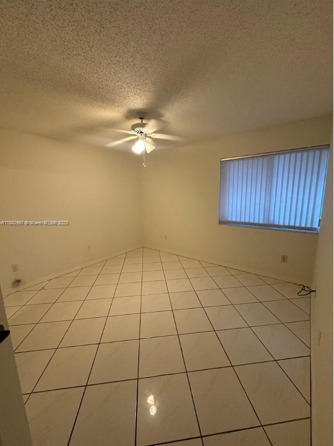 9587 Weldon Cir #B203, Tamarac, Florida image 15
