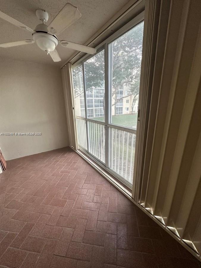 9587 Weldon Cir #B203, Tamarac, Florida image 22