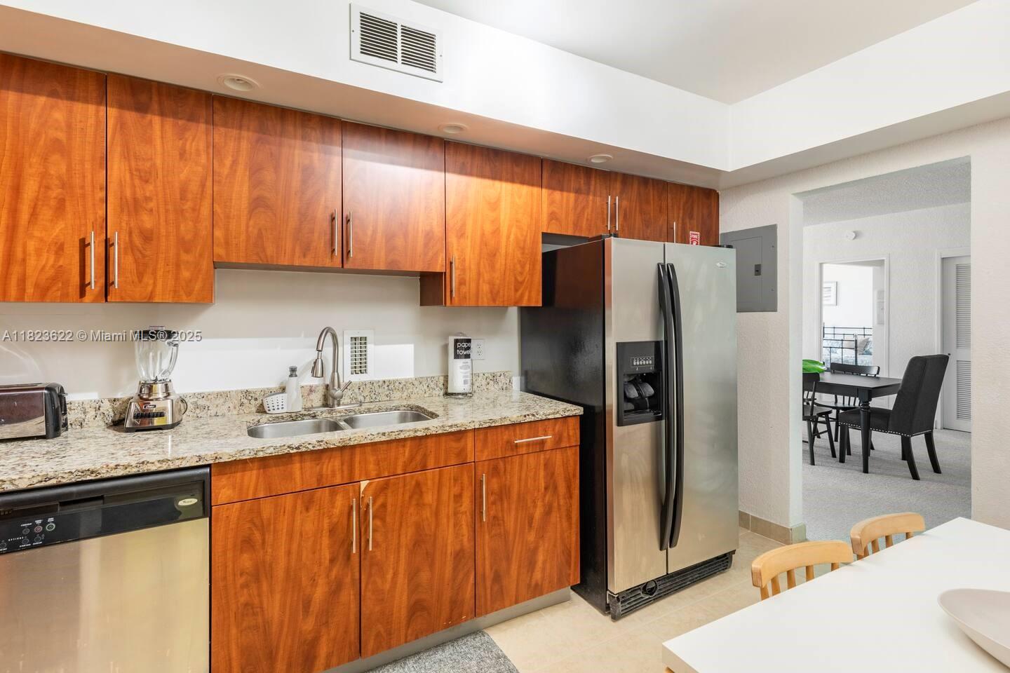 4001 S Ocean Dr #5M, Hollywood, Florida image 3