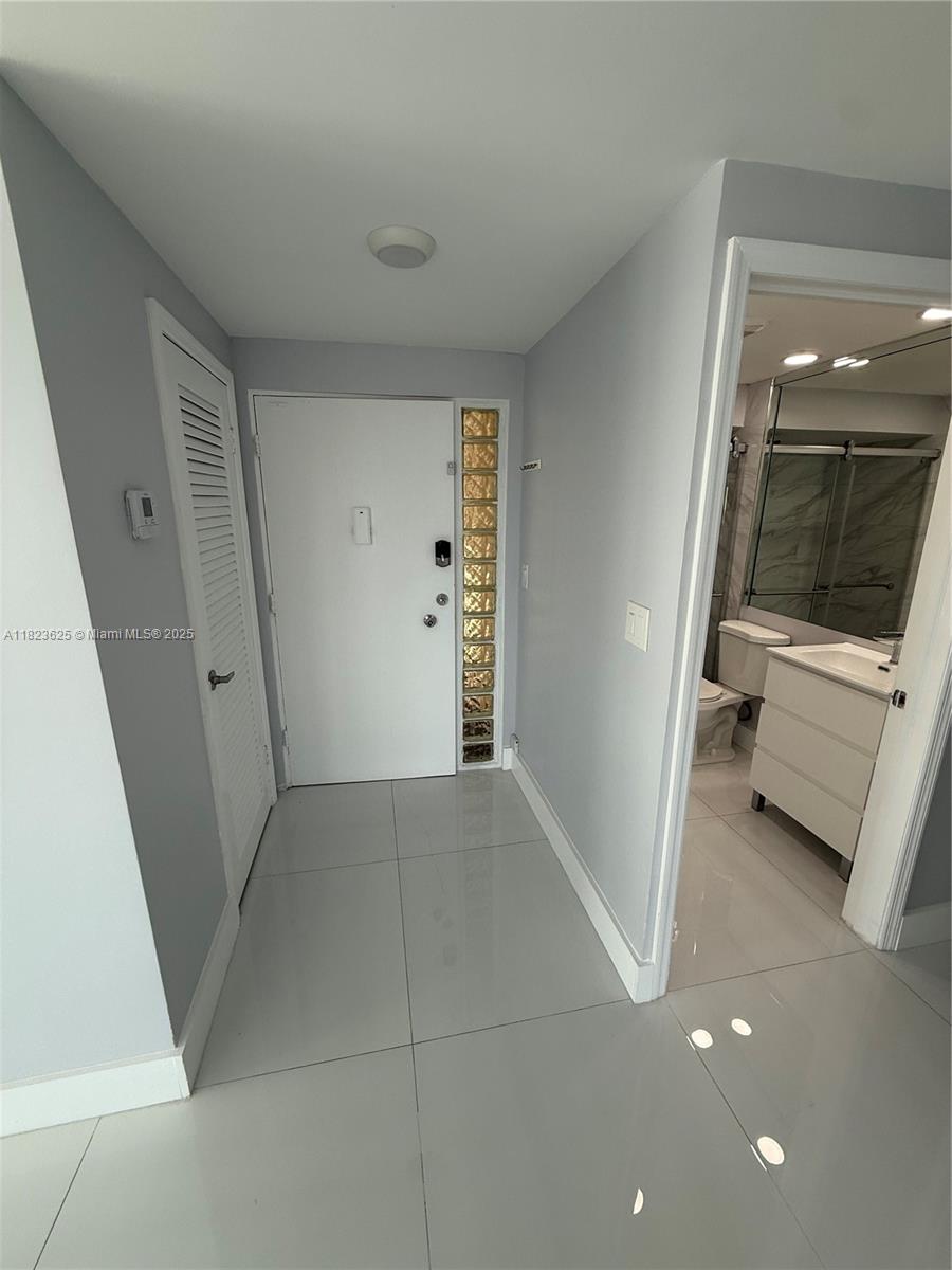 3111 N Ocean Dr #506, Hollywood, Florida image 21
