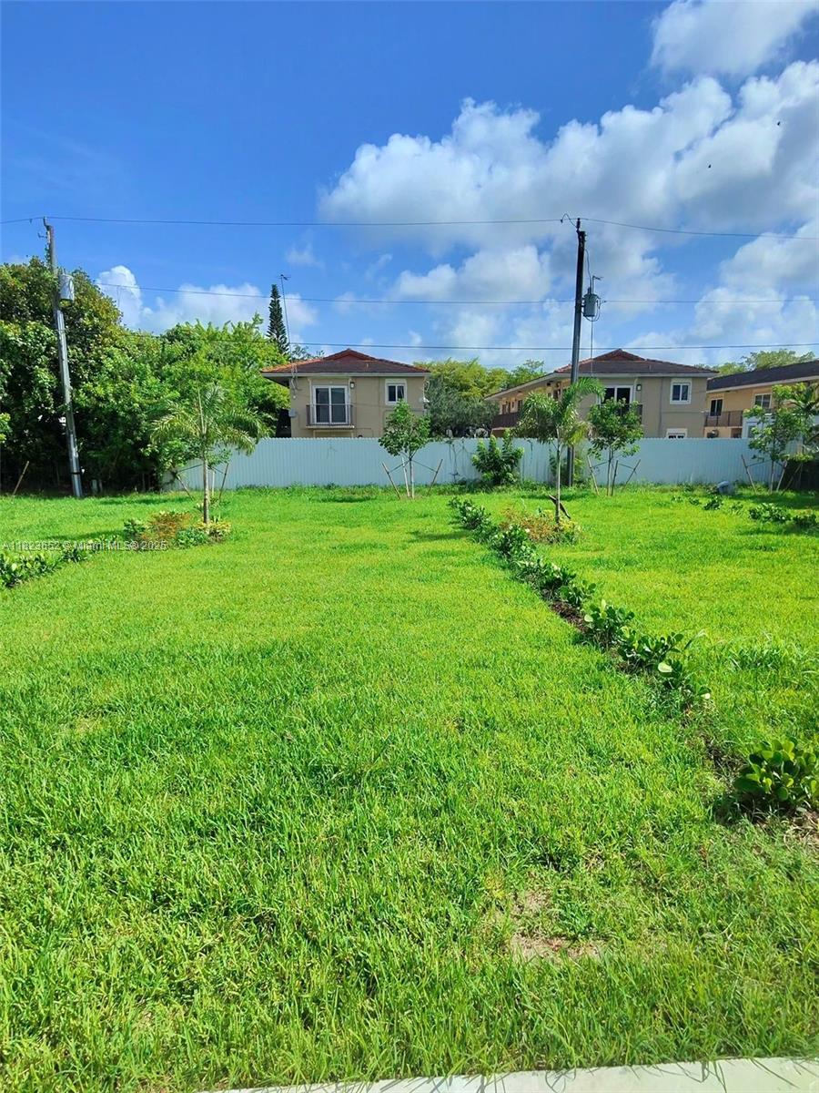 880 SW 1st St #880, Florida City, Florida image 24