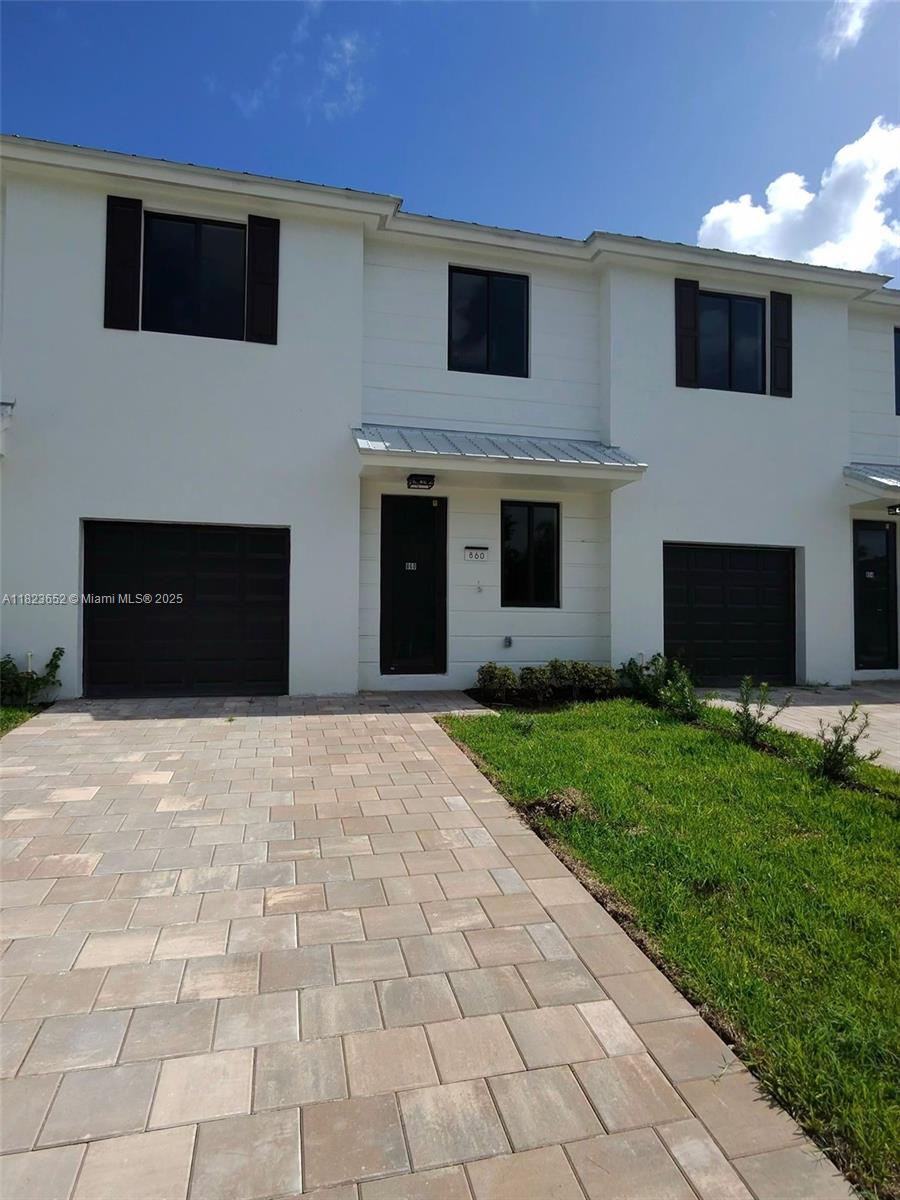 880 SW 1st St #880, Florida City, Florida image 5