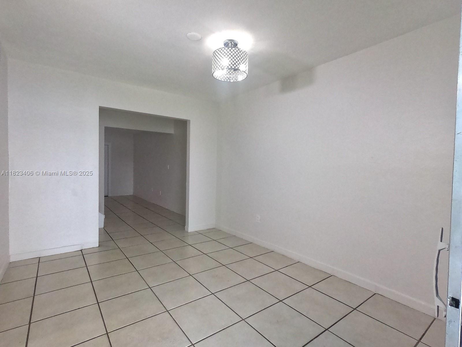 6881 W 16th Dr, Hialeah, Florida image 23