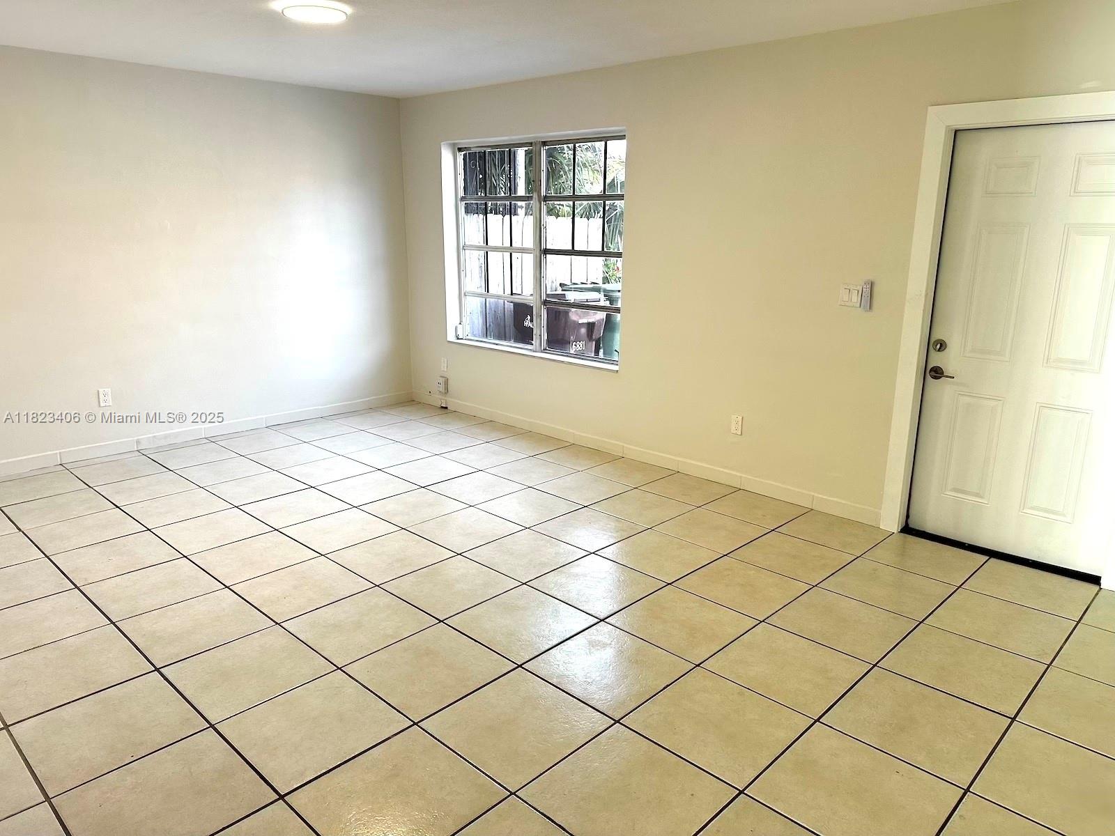 6881 W 16th Dr, Hialeah, Florida image 7