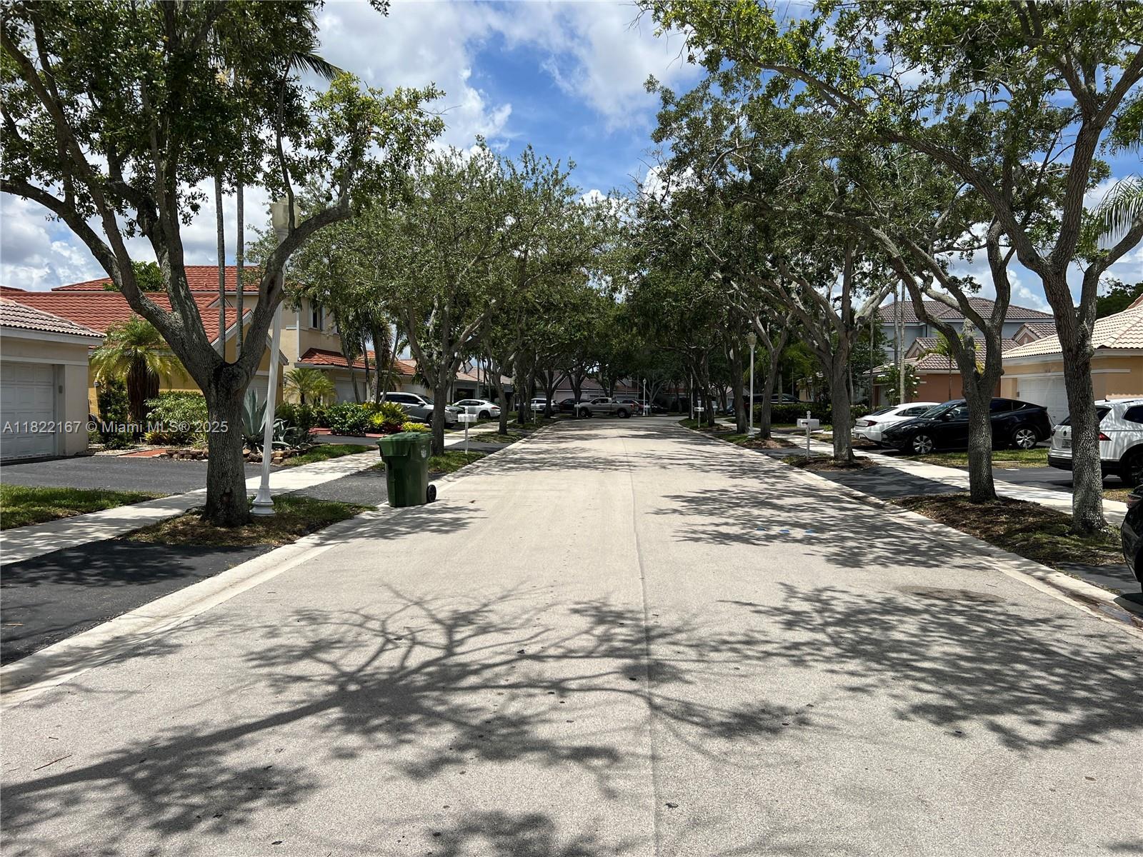 1605 Salerno Cir, Weston, Florida image 31