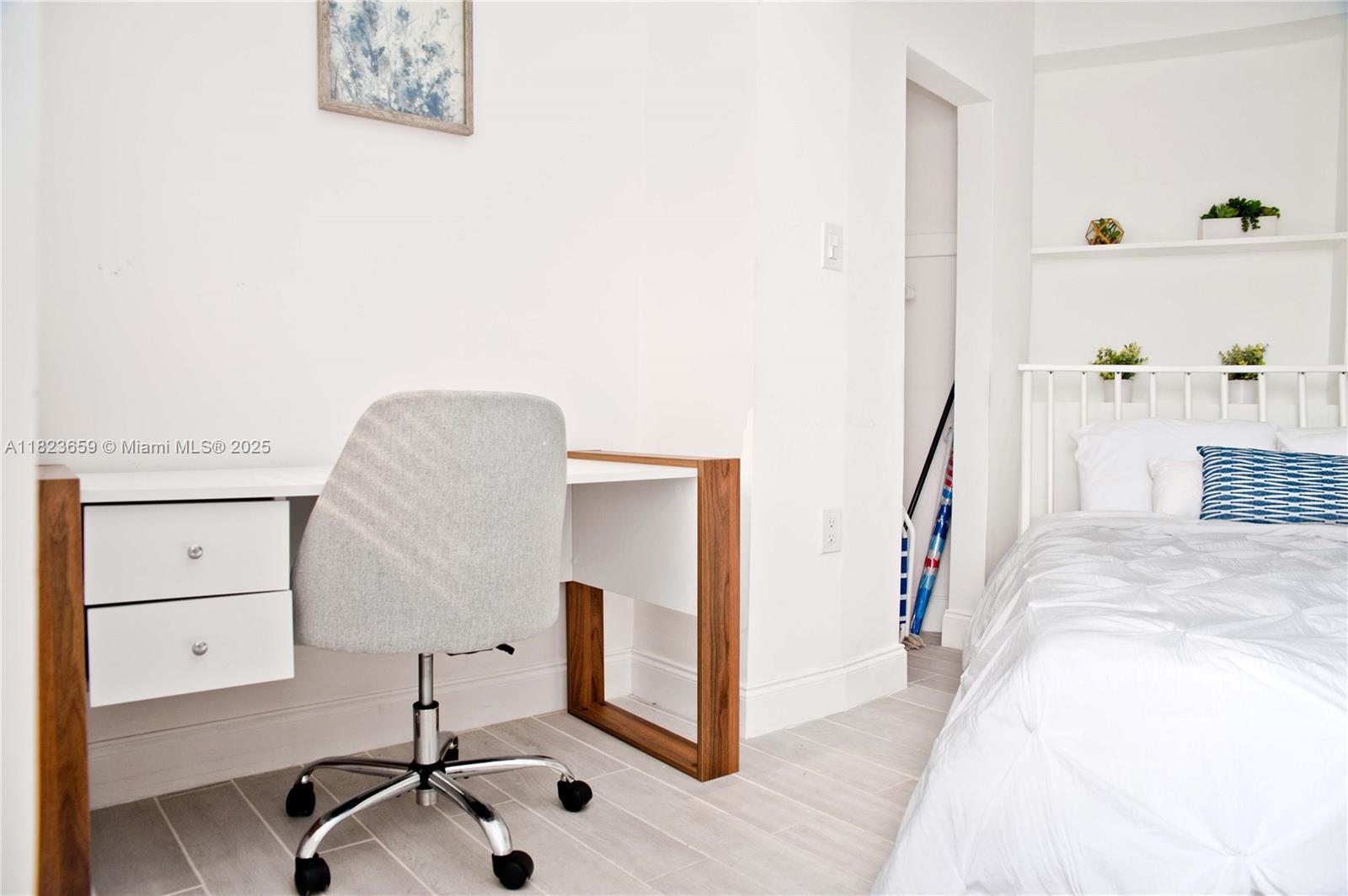 Property photo # 8