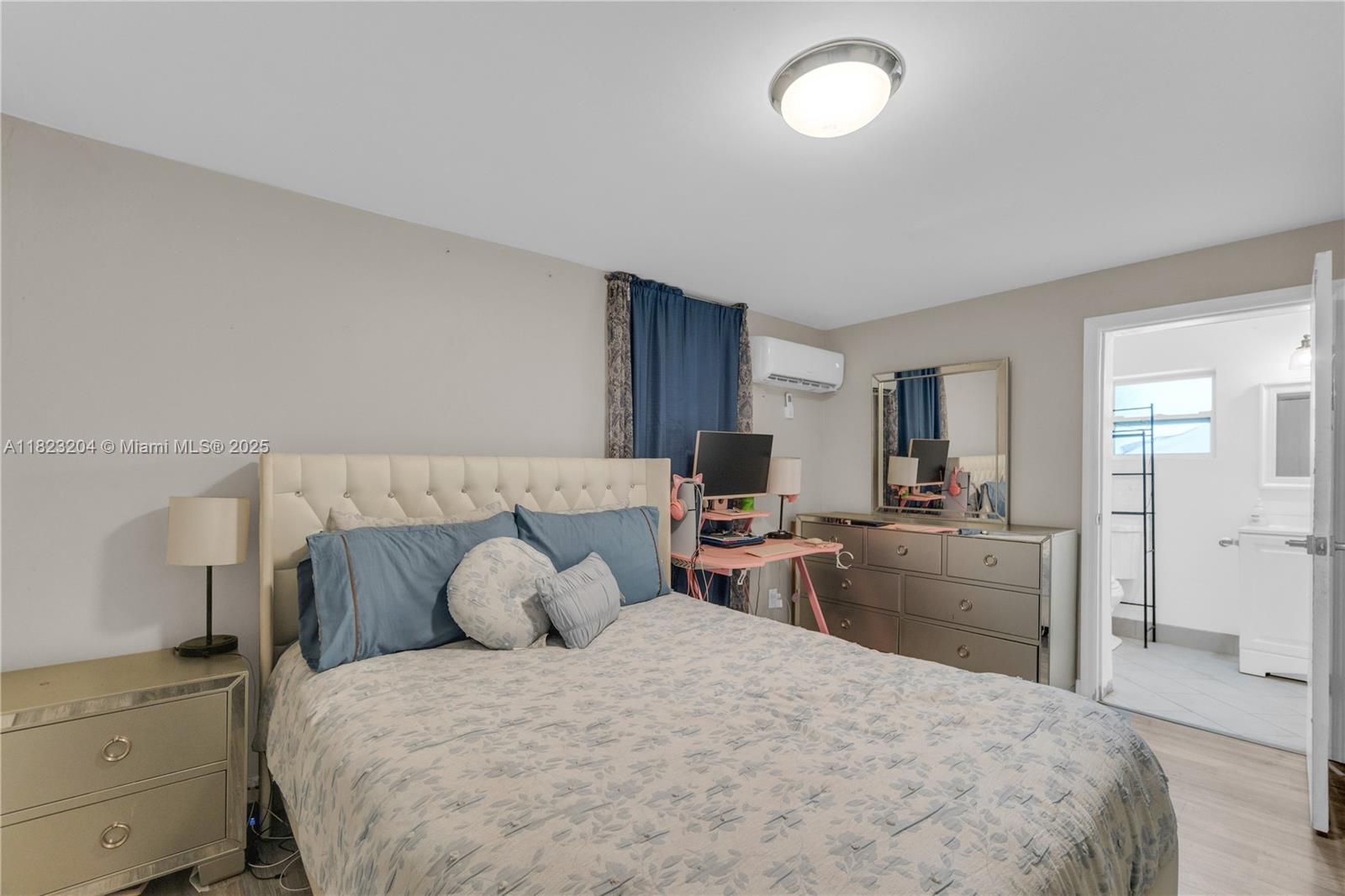117 Ronald Rd, West Park, Florida image 6