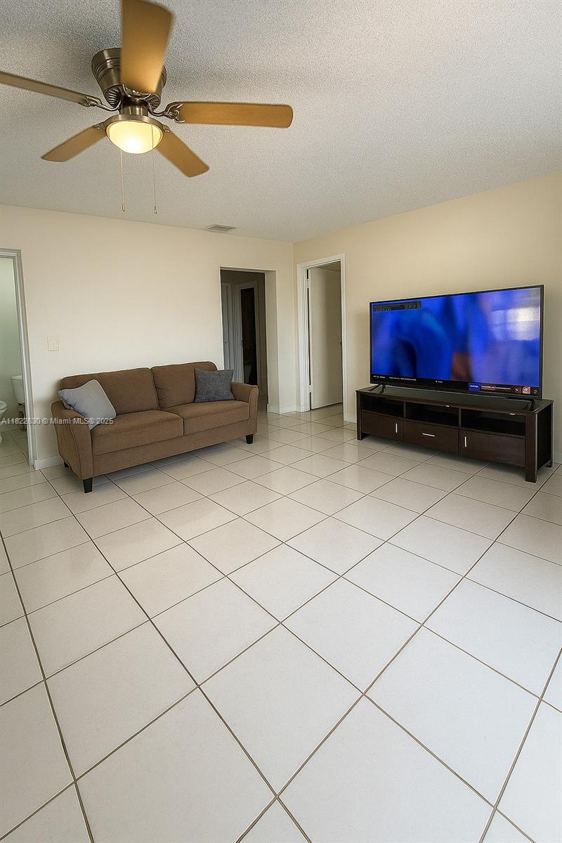 5348 W 14th Ave, Hialeah, Florida image 18