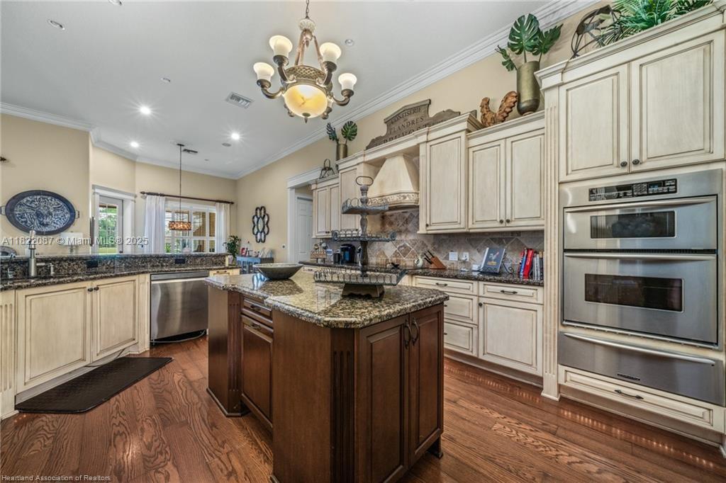 3859 Enchanted Oaks Ln, Sebring, Florida image 11