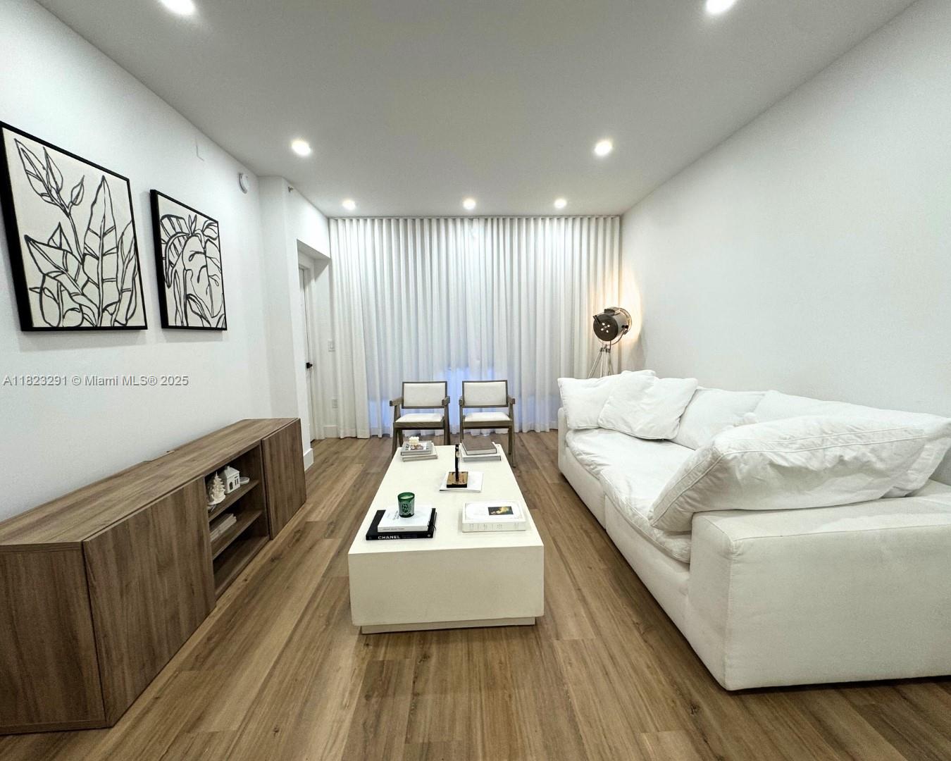 Property photo # 3