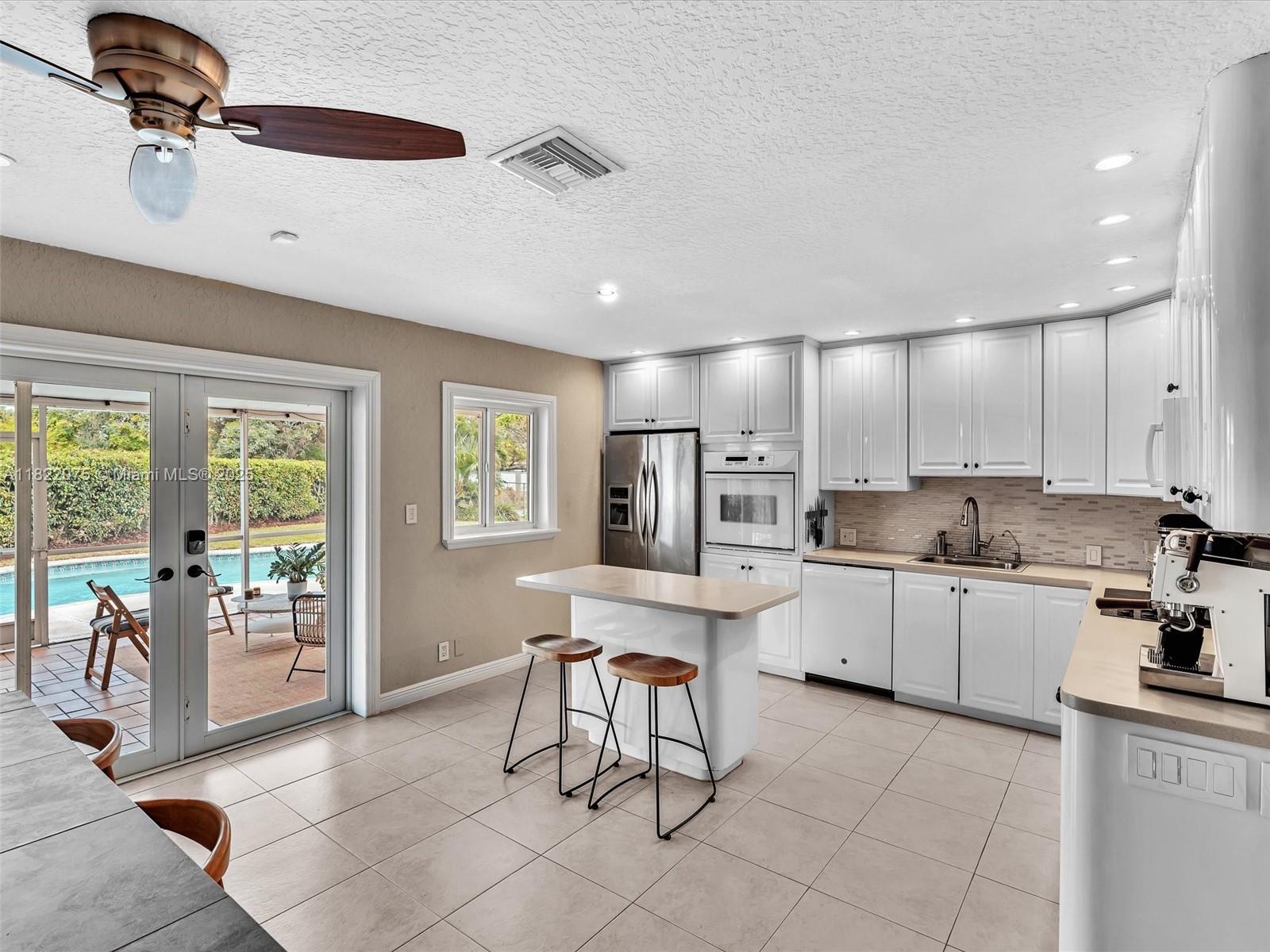 3920 NW 20th St, Coconut Creek, Florida image 12