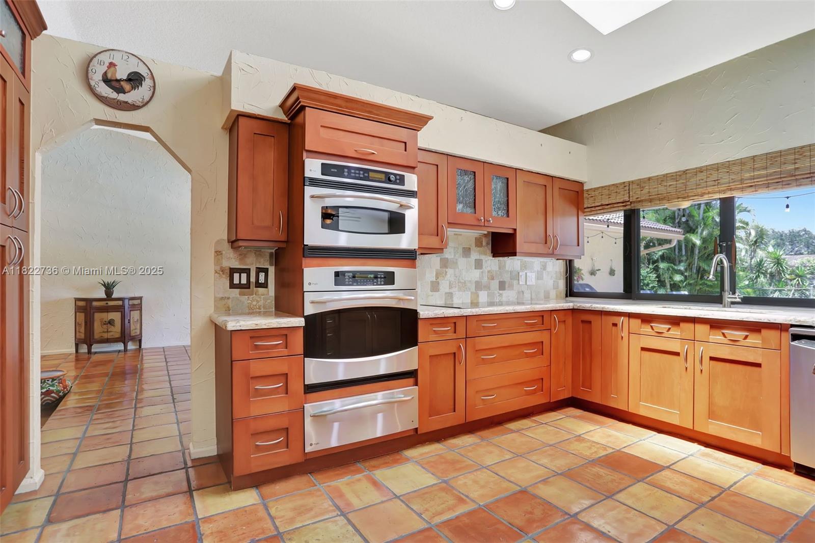 1180 NW 100th Way, Plantation, Florida image 17