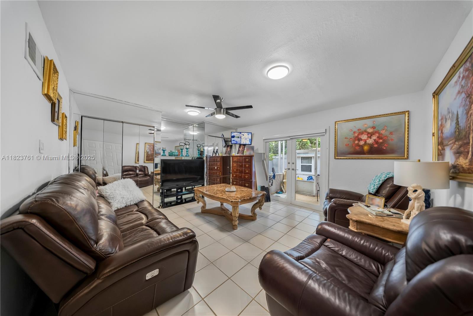 359 E 19th St, Hialeah, Florida image 25