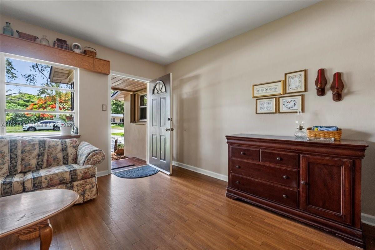404 NE 11th Ave, Pompano Beach, Florida image 5
