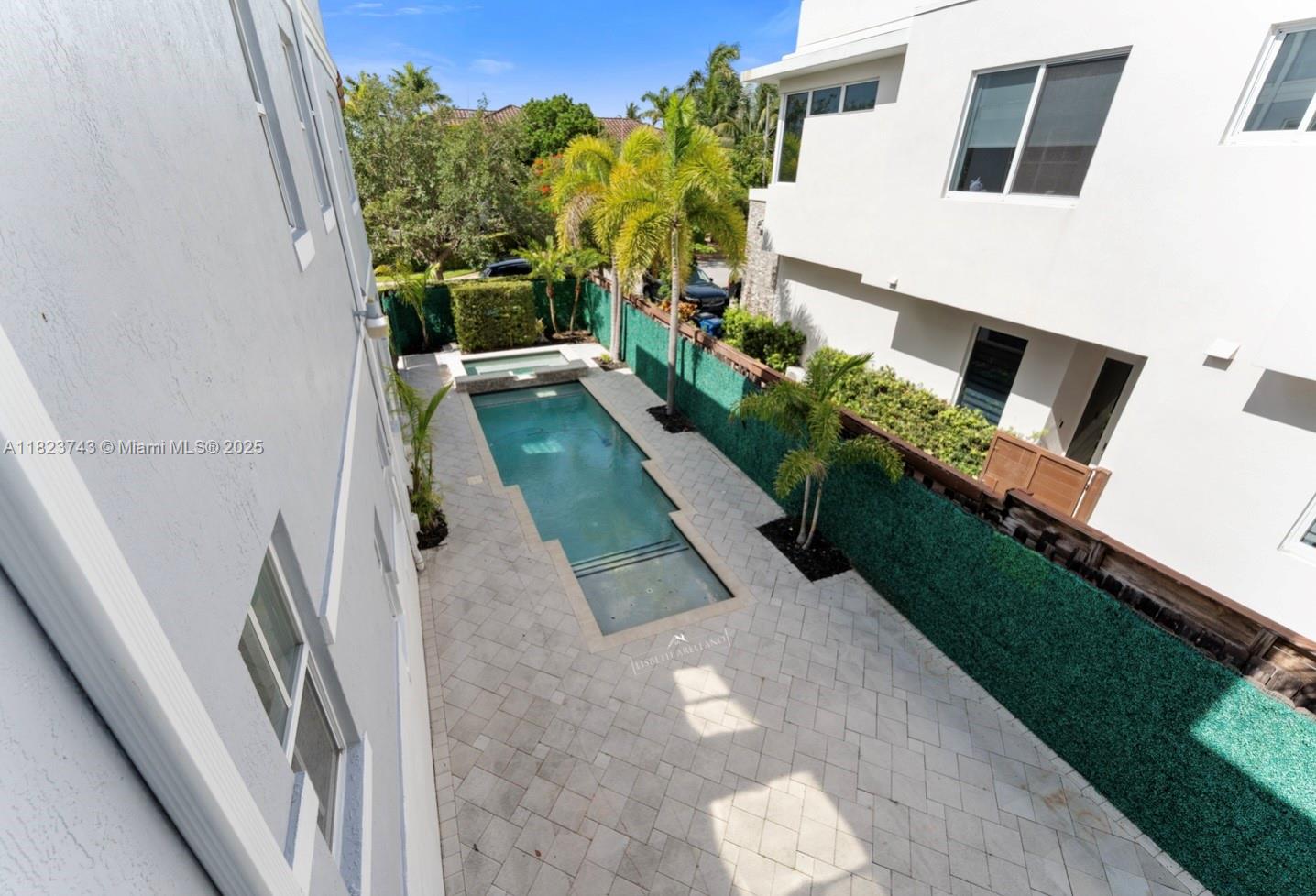 2515 NE 18th St, Fort Lauderdale, Florida image 14