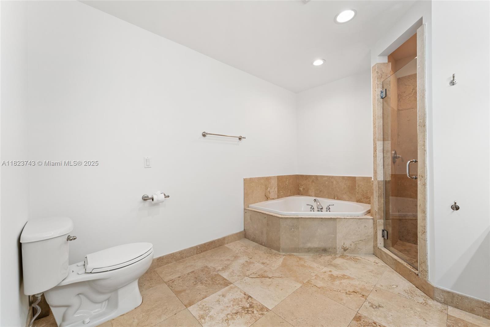 2515 NE 18th St, Fort Lauderdale, Florida image 23