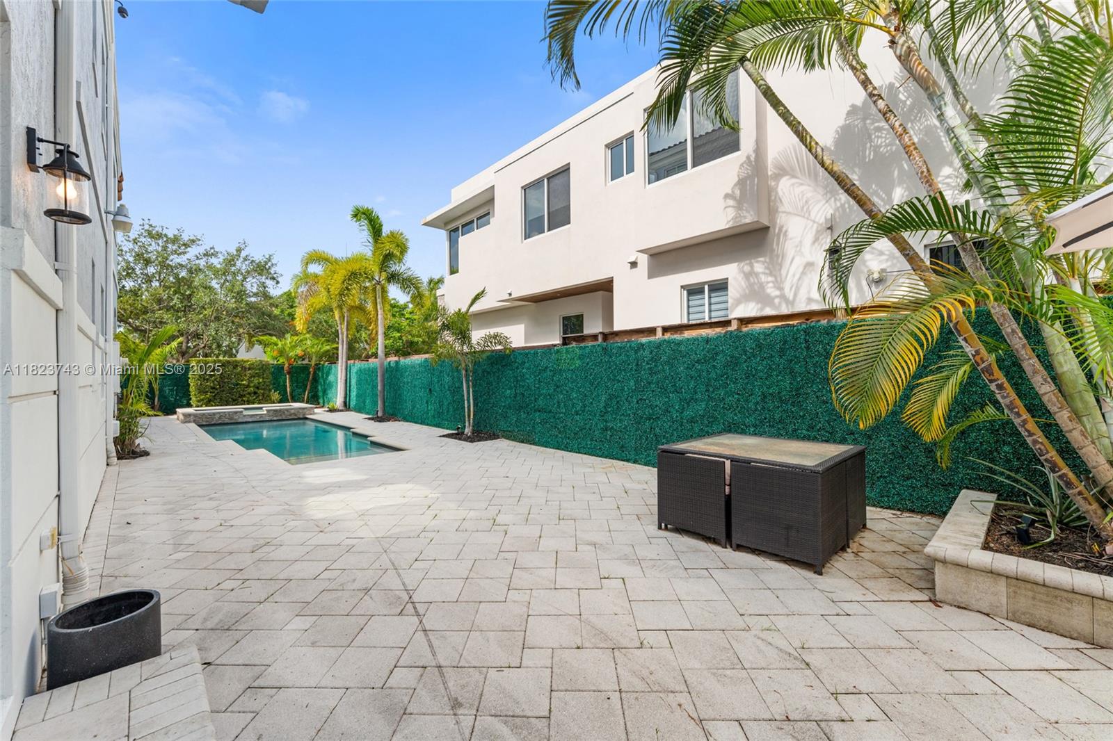 2515 NE 18th St, Fort Lauderdale, Florida image 34