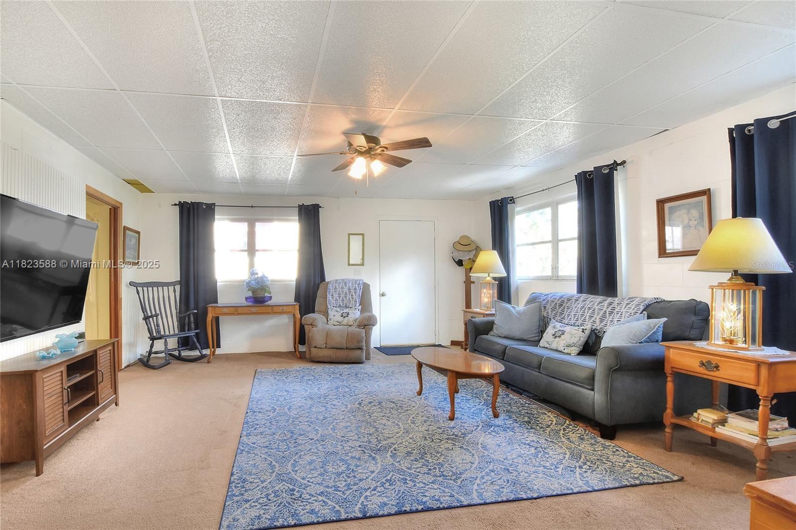 Residential, Sebring, Florida image 15