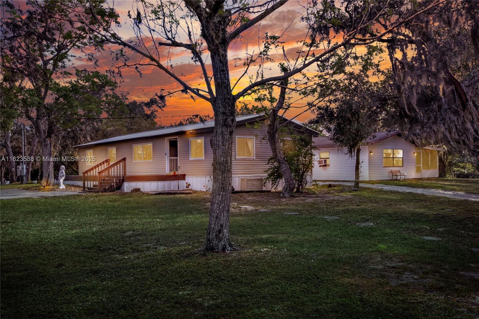 Residential, Sebring, Florida image 35