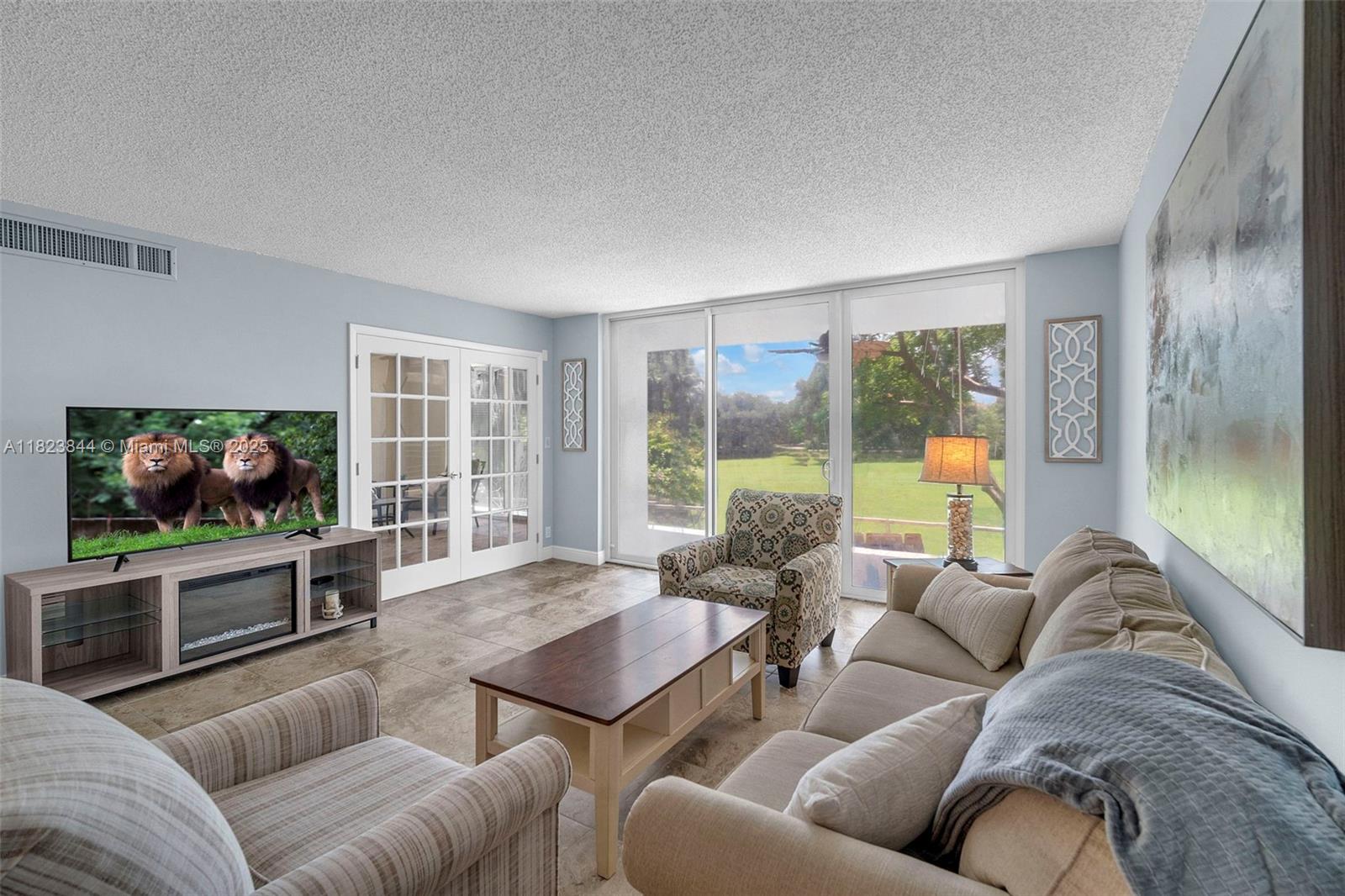 Property photo # 0