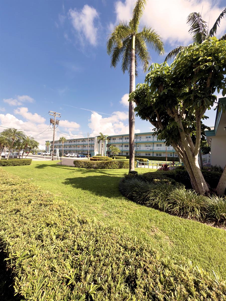 3923 NE 166th St #N208, North Miami Beach, Florida image 14
