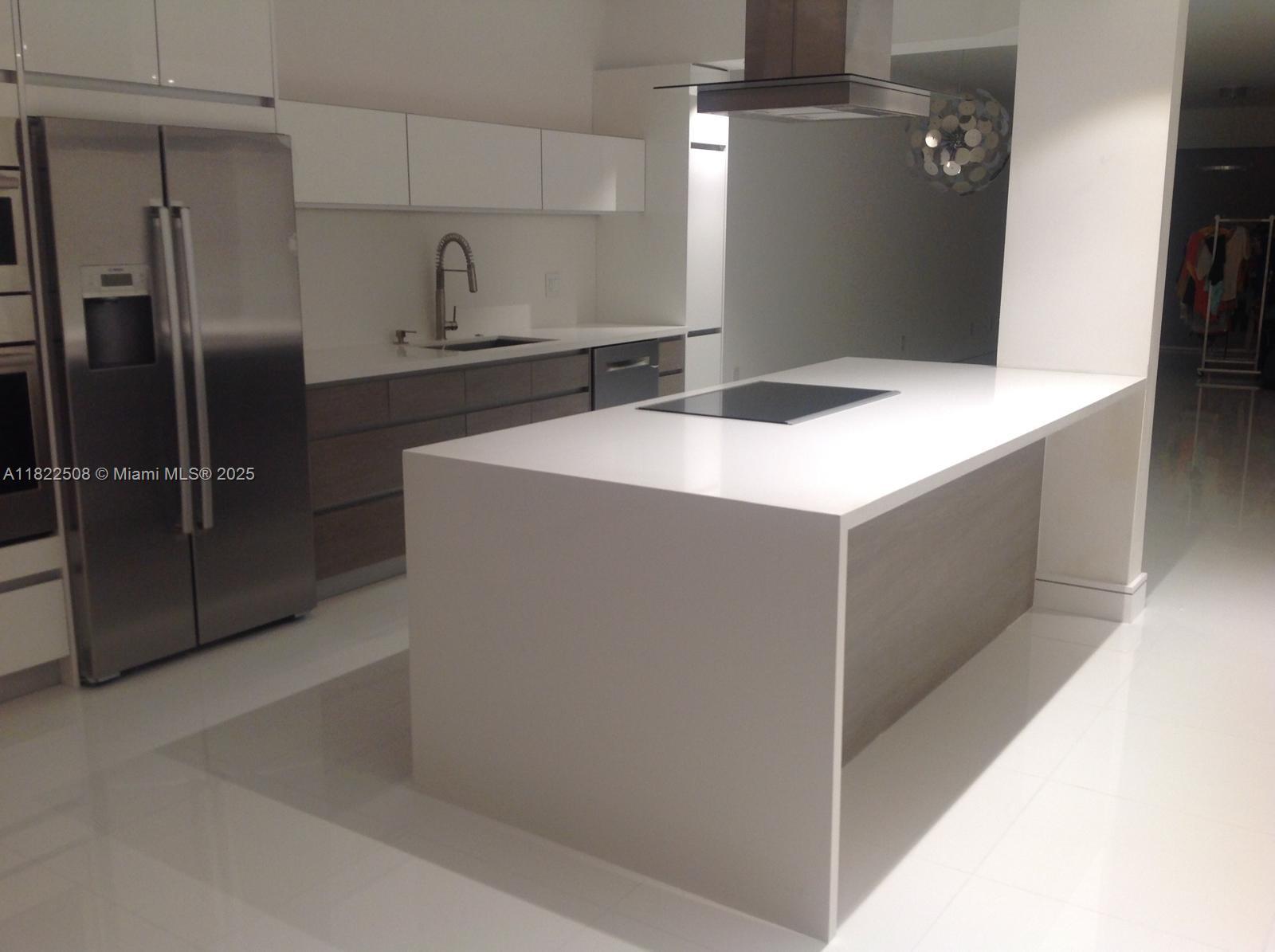 Residential, Doral, Florida image 2
