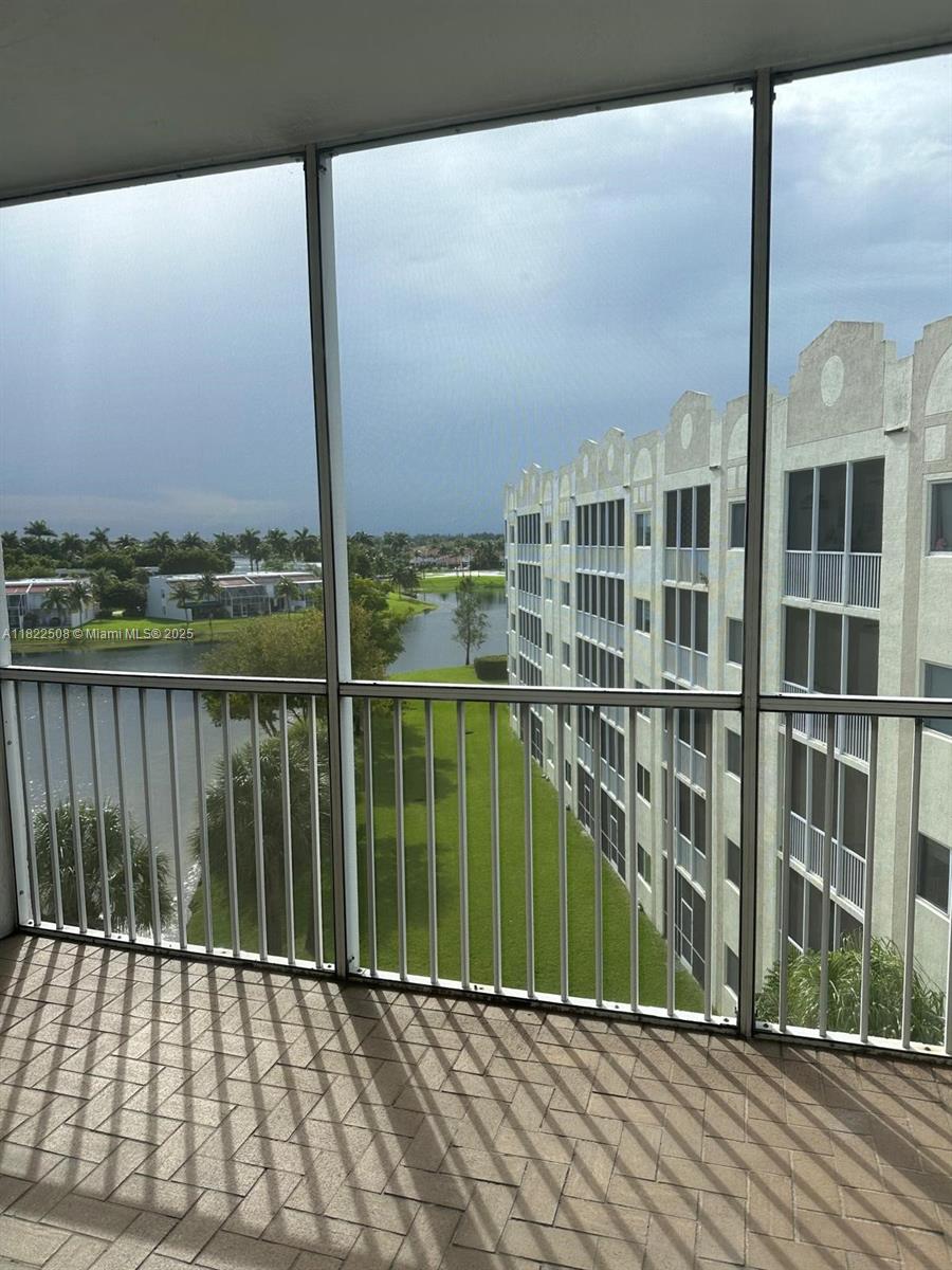 Residential, Doral, Florida image 37