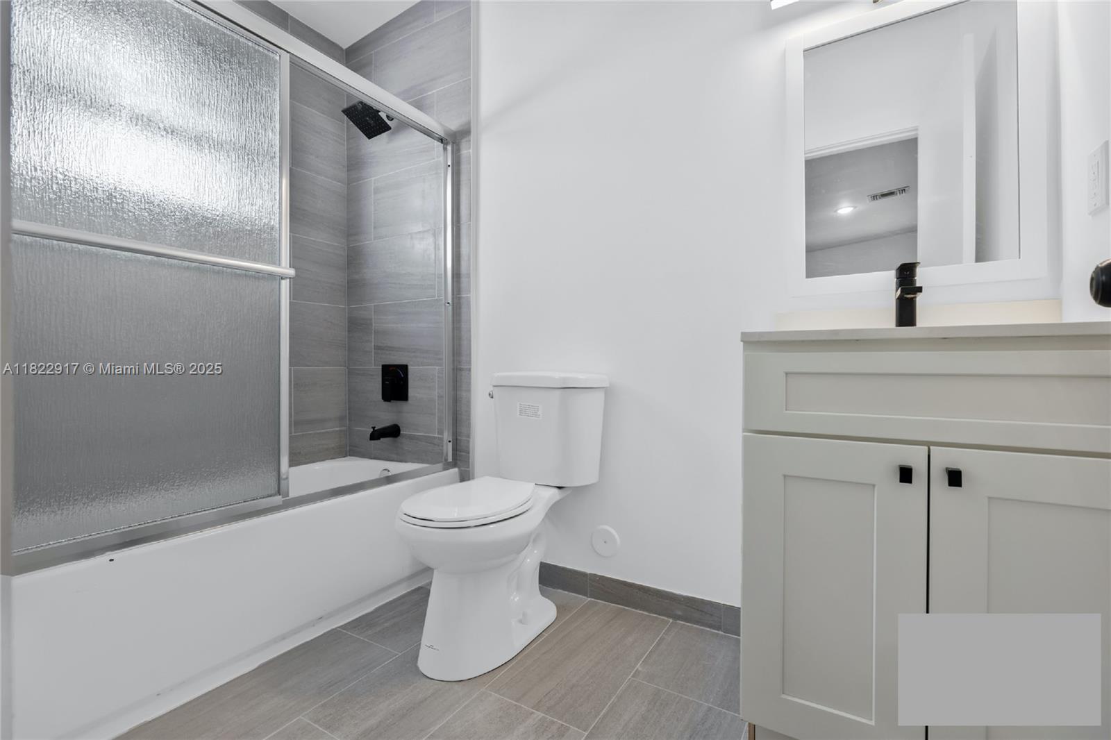 409 NW 4th Ave, Hallandale Beach, Florida image 14